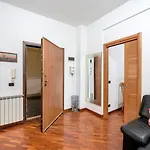 Leo! Intero Appartamento Ad Uso Esclusivo - Aeroporto Genova Sestri Ponente